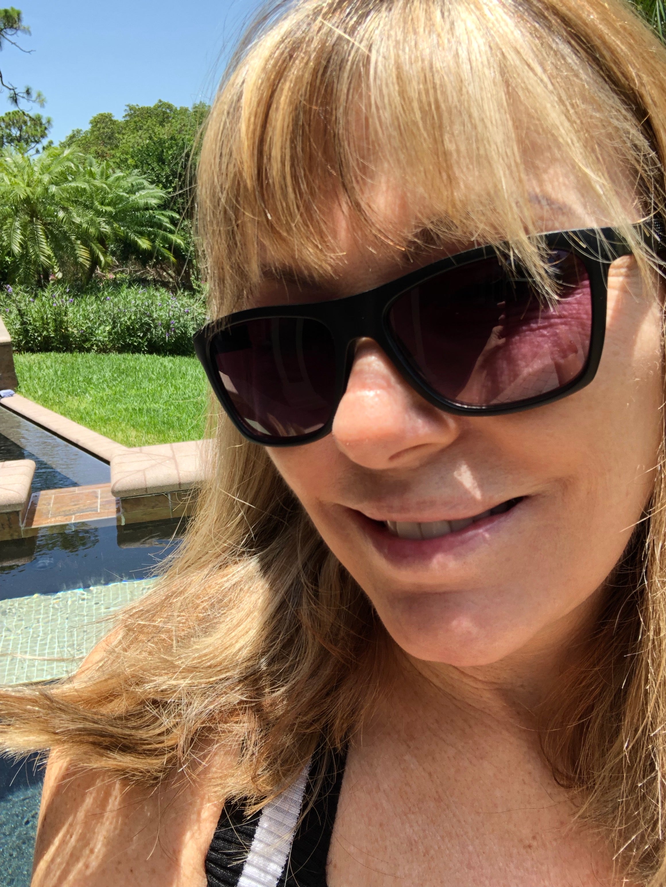 Amor Nearly No Line Bifocal Sunglasses - CLEARANCE